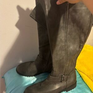 Women's Gray Knee-High Boots